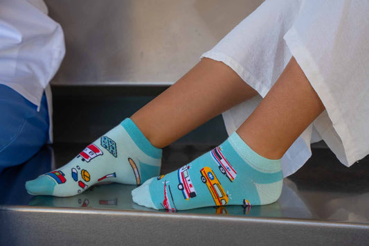 Sneakersocken Rettungsdienst - bunt & besonders