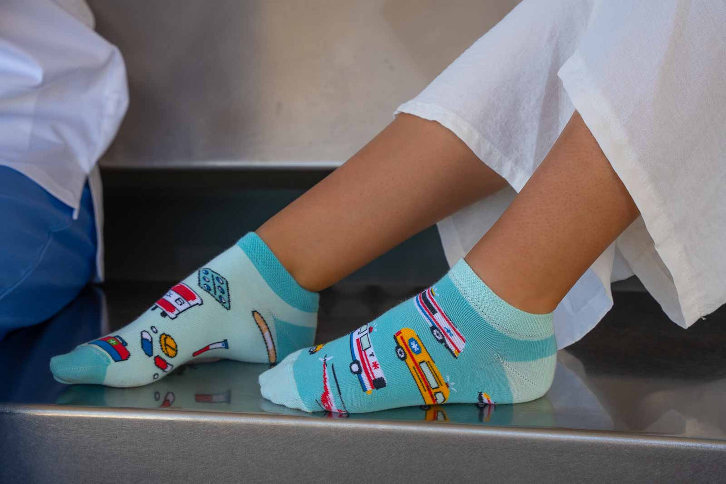 Sneakersocken Rettungsdienst - bunt & besonders