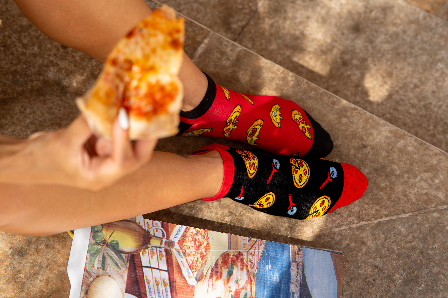 Sneakersocken Pizza - bunt & besonders